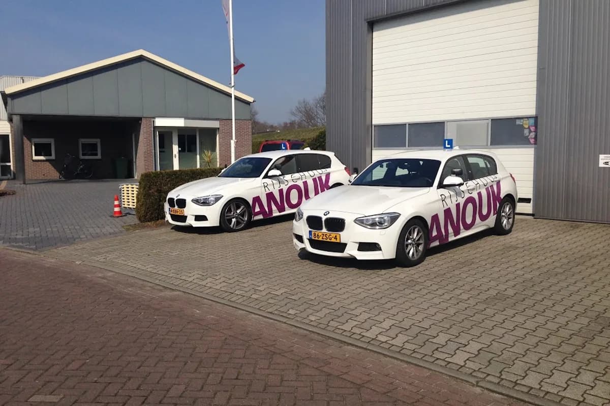 Rijschool Anouk - Assen