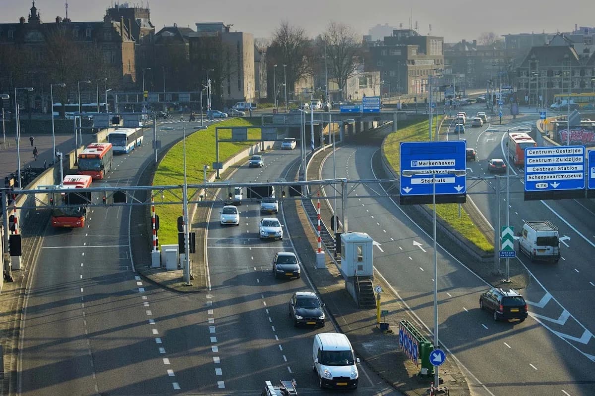 Autorijschool 5 Sterren/rijschool Amsterdam
