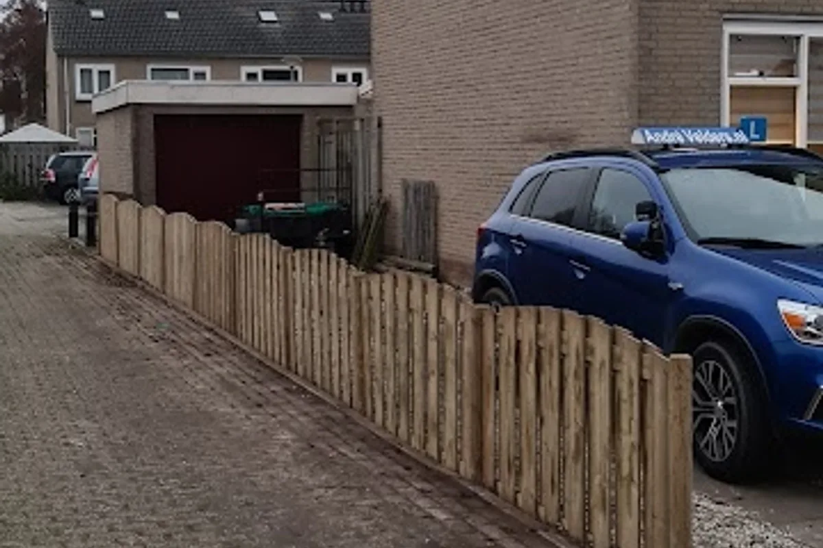 Autorijschool André Velders - Beneden-Leeuwen