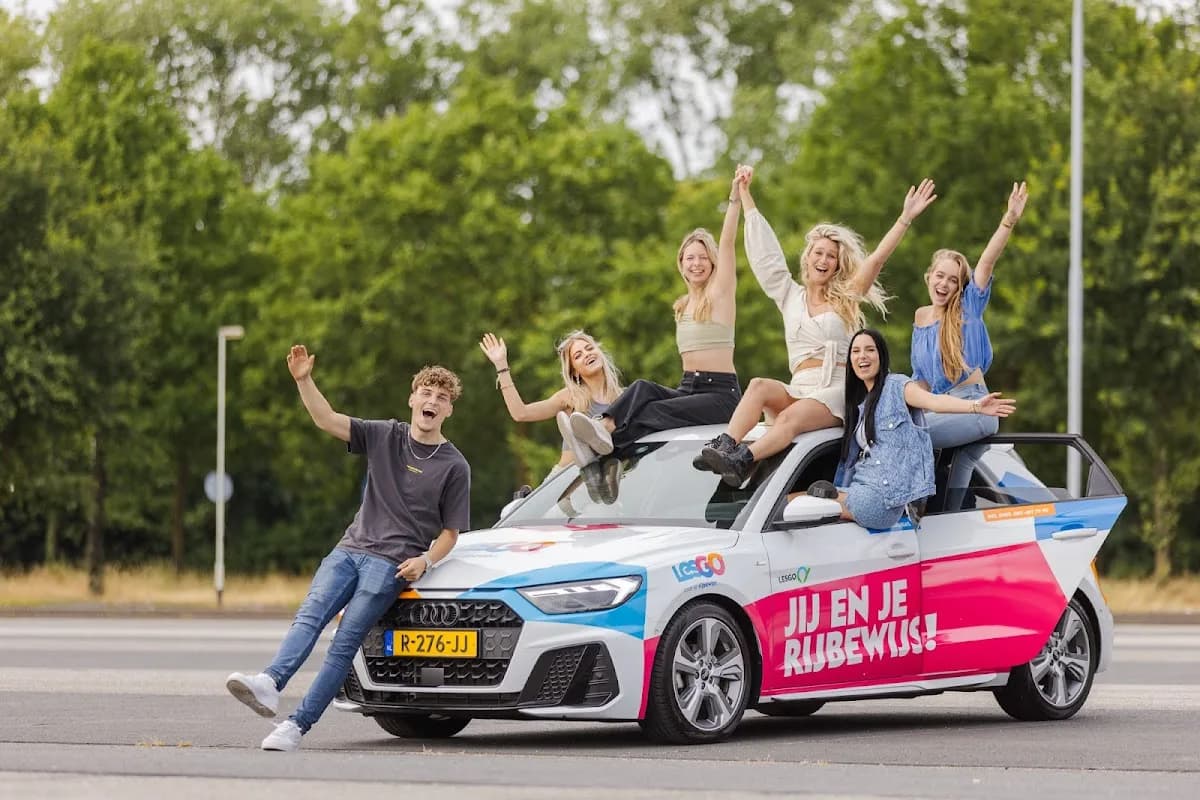 Autorijschool Boaz t.h.o.d.n. LesGO