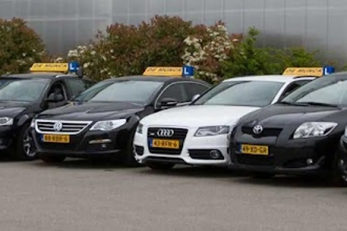 Autorijschool De Munck - Zwijndrecht
