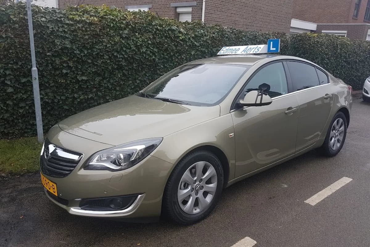 Autorijschool Edmee Aerts - Maastricht