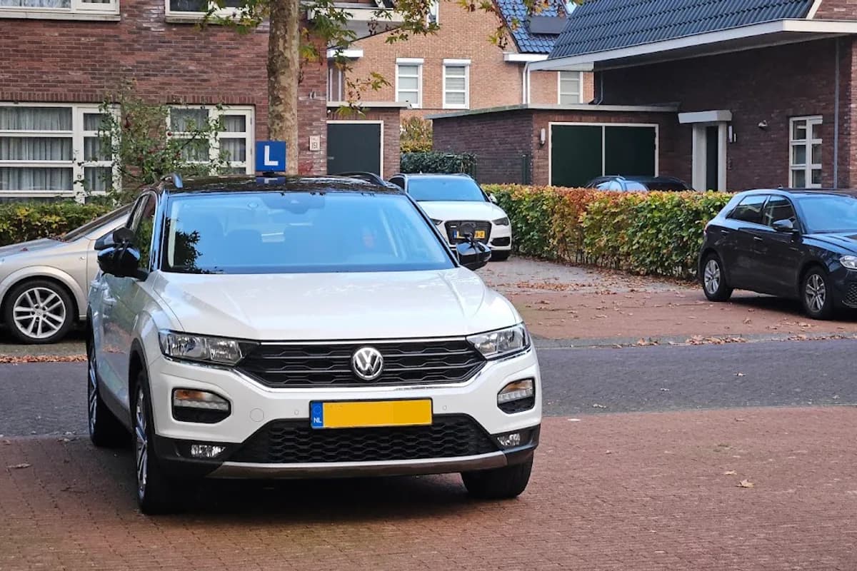 Autorijschool Irfaan - Lelystad