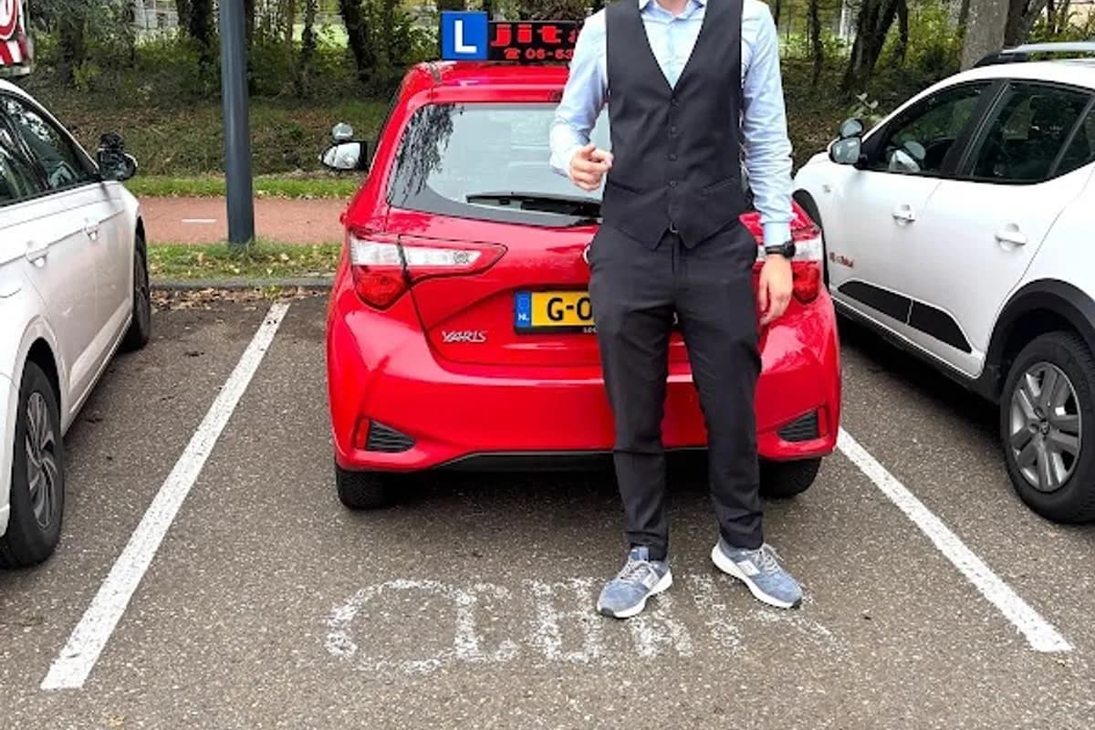 Autorijschool Jitan - Leiden