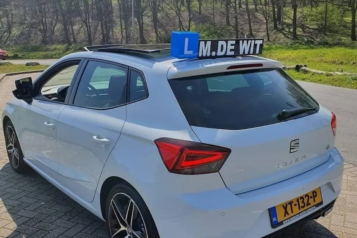 Autorijschool M. de Wit - Zoetermeer