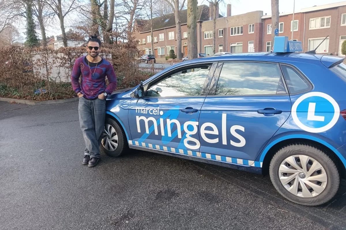 Autorijschool Maikel Ernenst t.h.o.d.n. Marcel Mingels Autorijschool - Maastricht