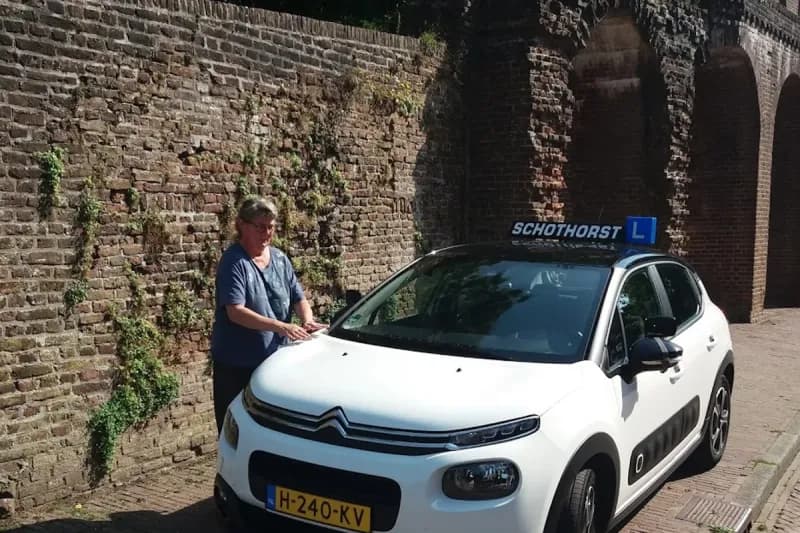 Autorijschool "Schothorst/Emiclaer" - Amersfoort
