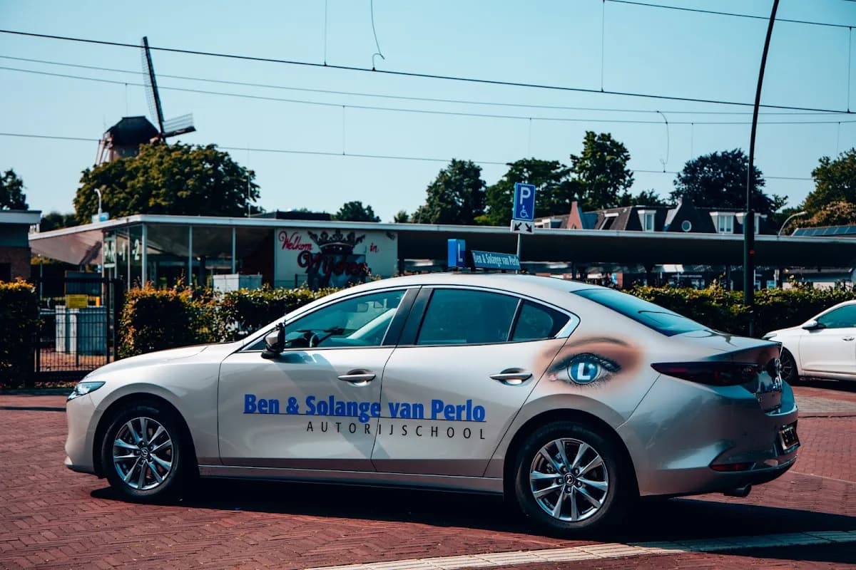 Autorijschool Solange van Perlo - Wijchen