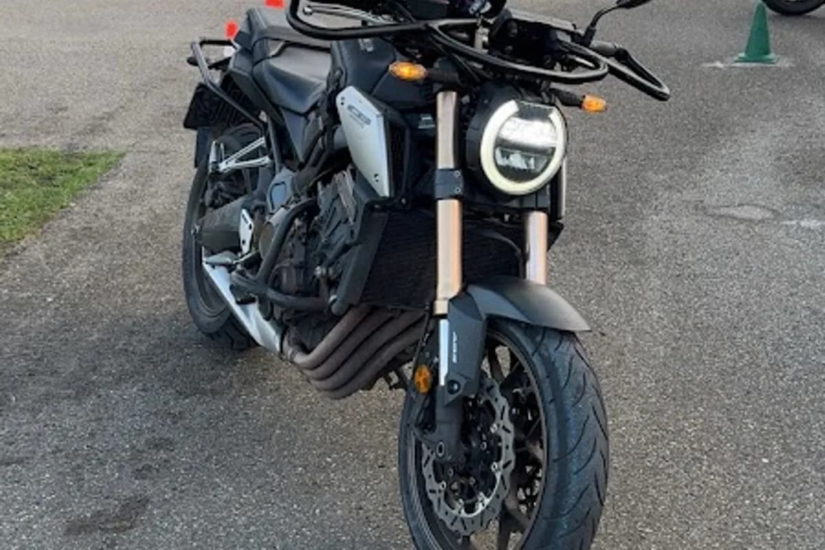 Dastan Motor Rijopleiding