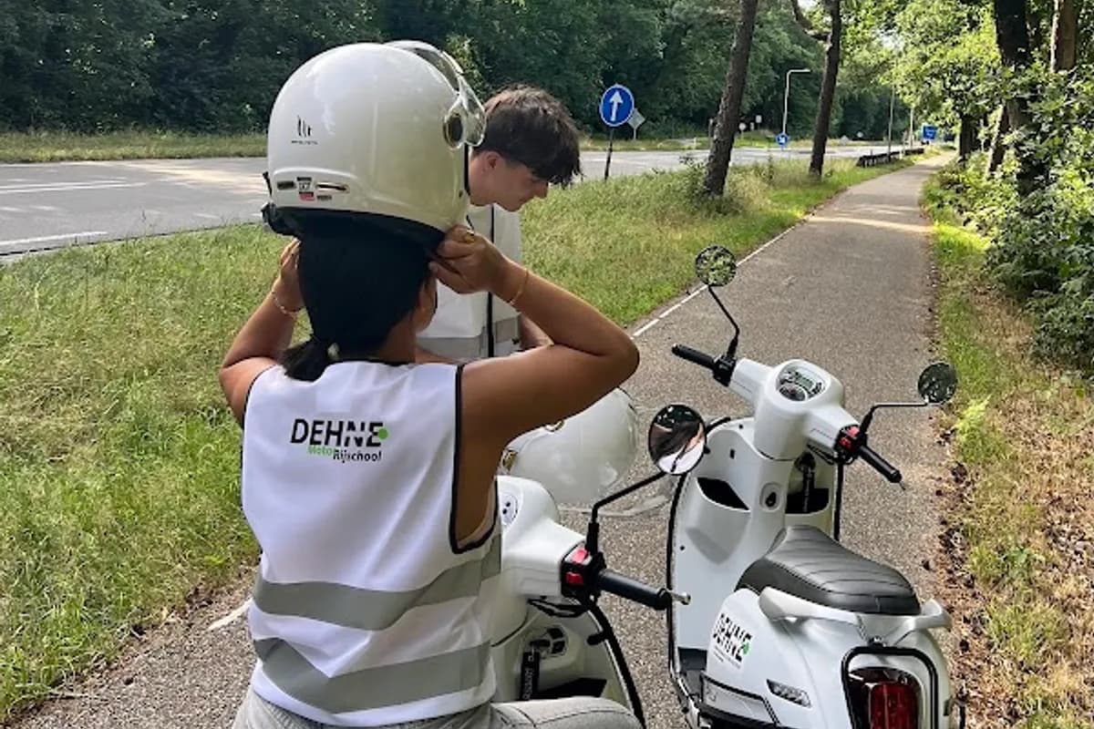 dehne rijschool - Ede