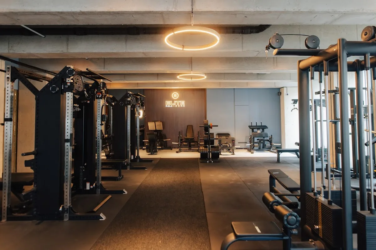 Elite zeynep - Amsterdam