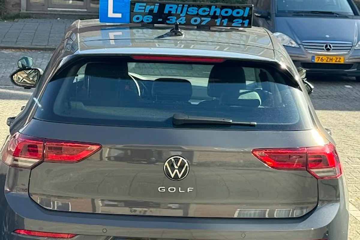 Eri Rijschool - Rotterdam