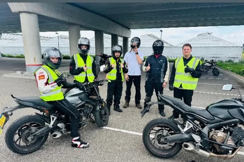 Motorrijschool Individu