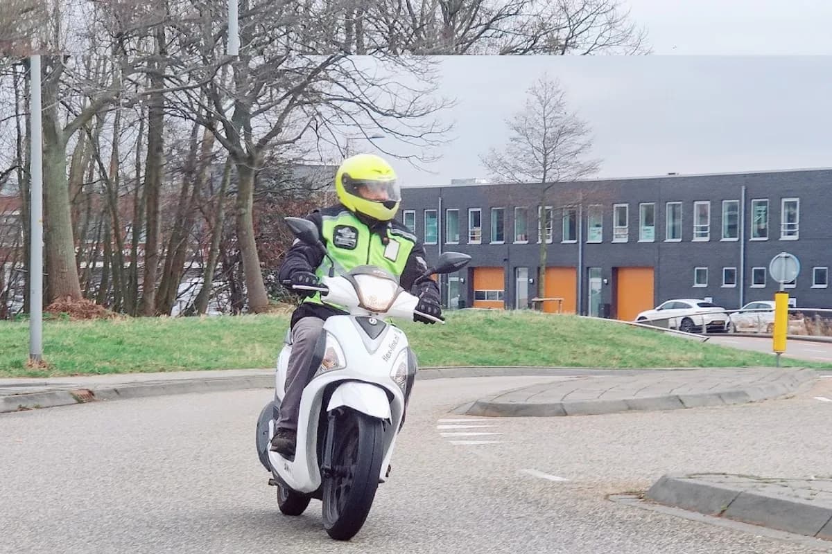 Motorrijschool-Leidschenveen
