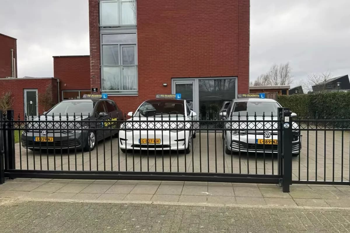 Rij-Academy Apeldoorn - Apeldoorn