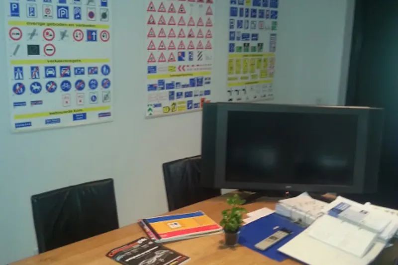 Rijblijwijs - Emmen