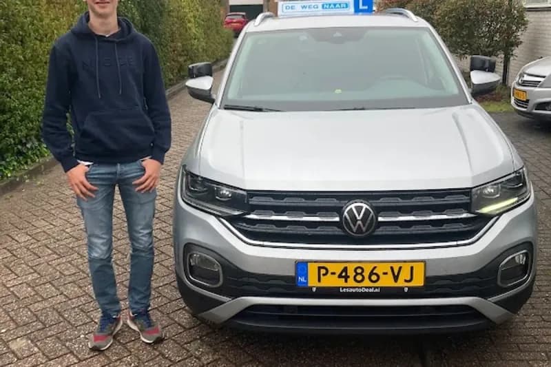Rijschool Almere | rijbewijs halen Almere | De Weg Naar