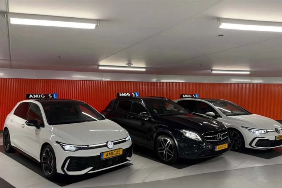 Rijschool Amigos - Leiden