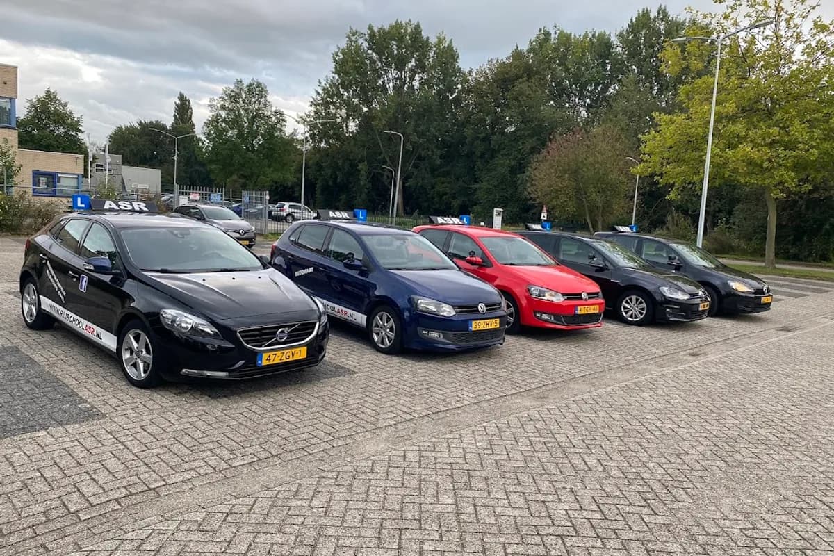 Rijschool ASR - Hoorn