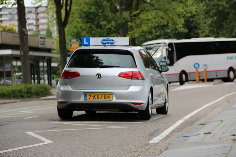 Rijschool "Automoto" - Schiedam