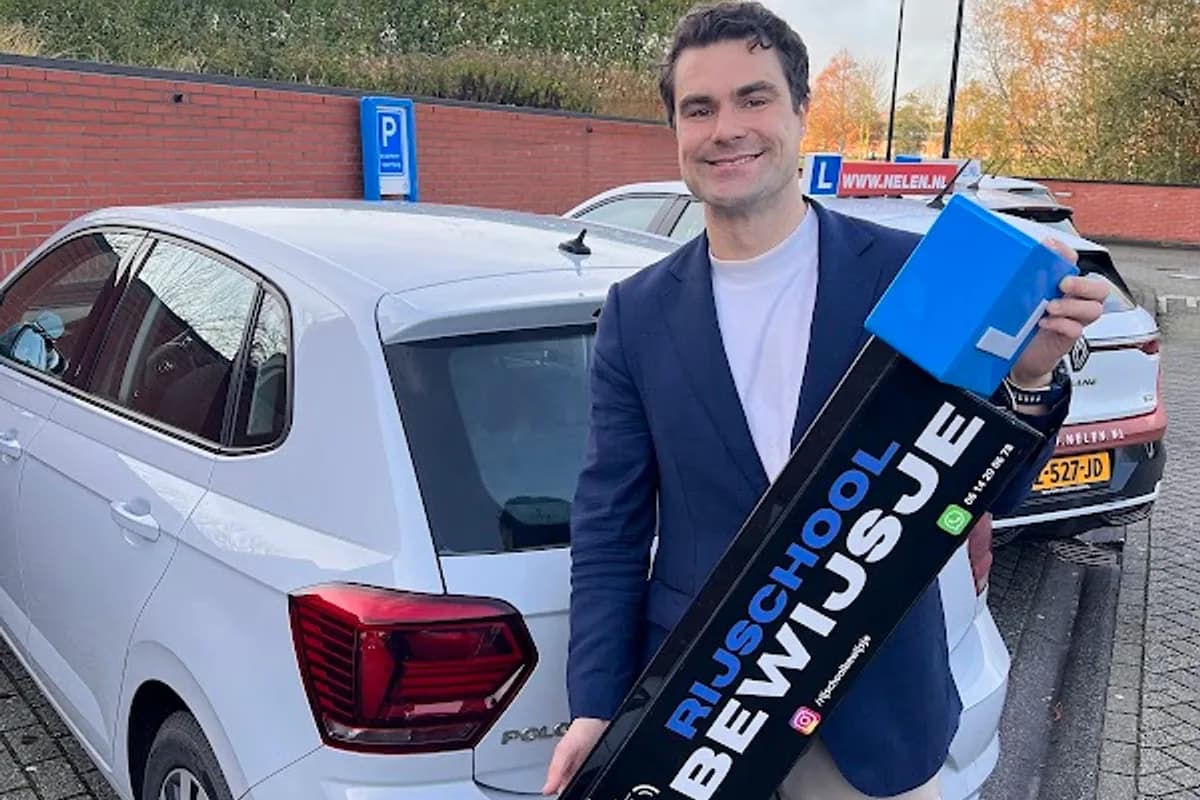 Rijschool Bewijsje | Driving School in Amsterdam
