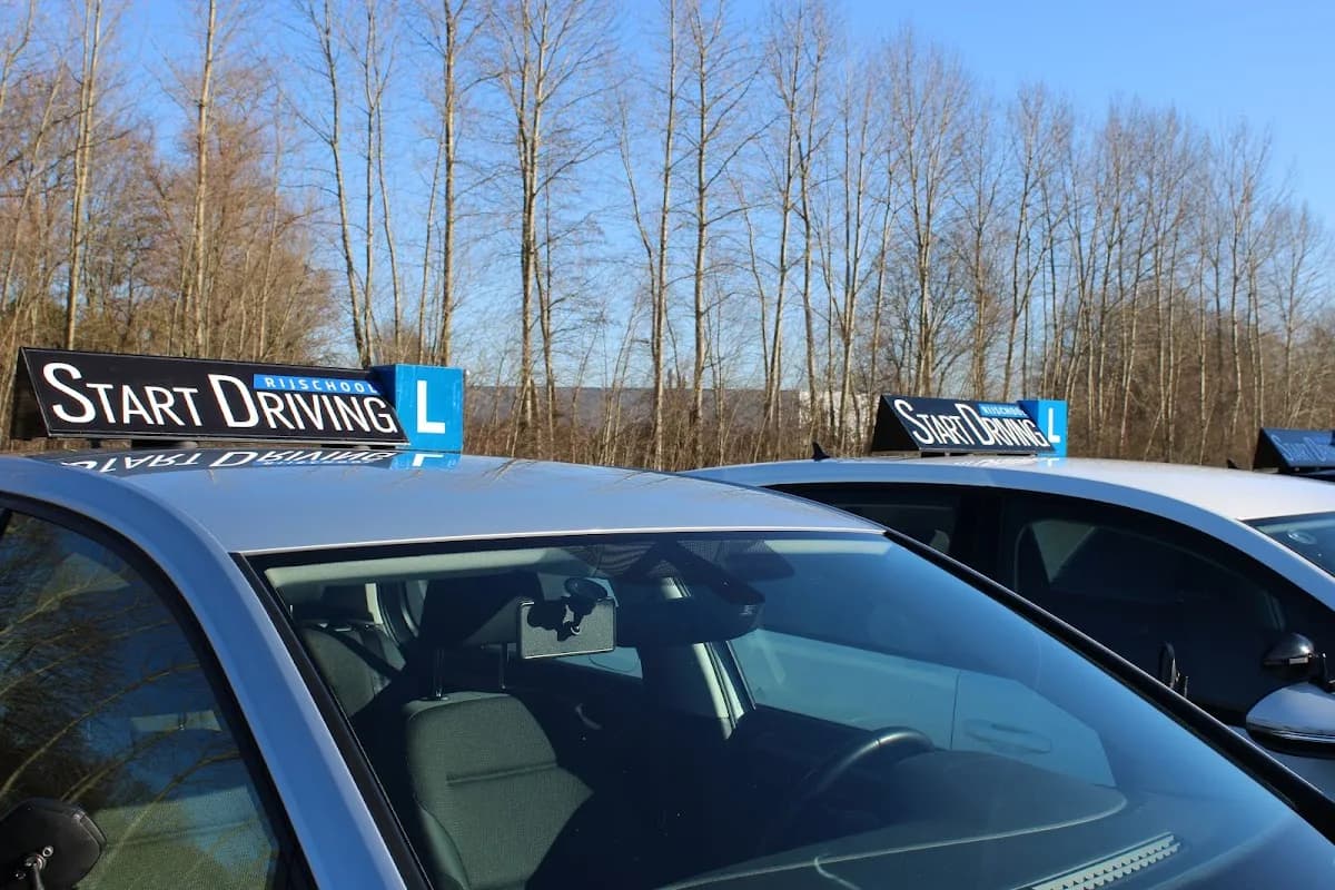 Rijschool Breda | Start Driving | Auto, Motor, Scooter & Aanhanger