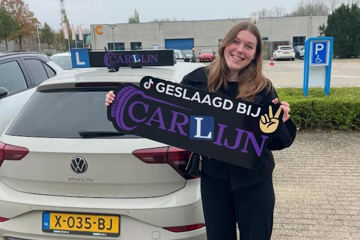 Rijschool Carlijn | Rijschool Tilburg