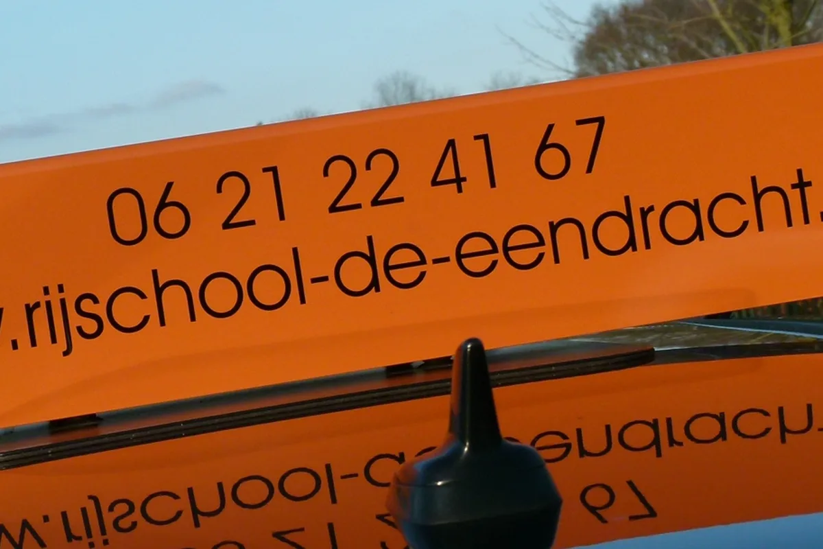 Rijschool De Eendracht V.O.F.