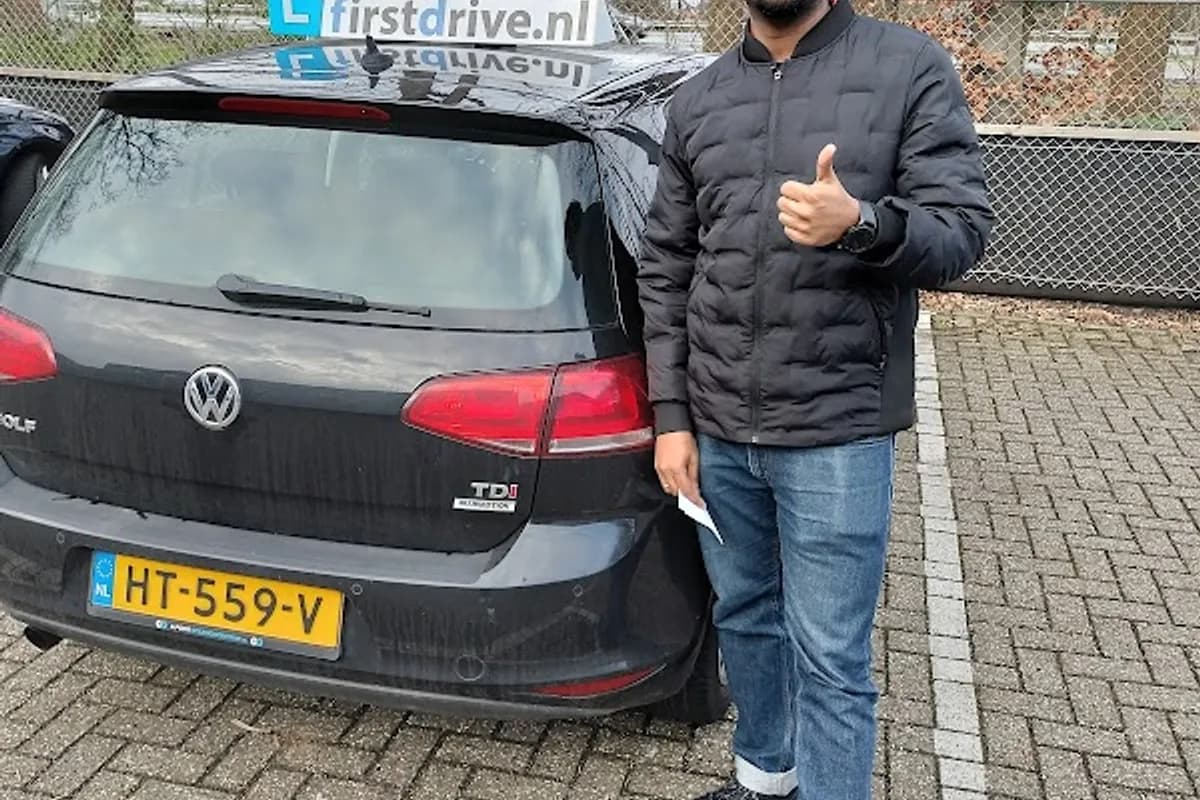 rijschool-first Drive