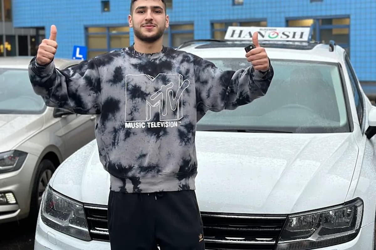 Rijschool Hanosh - Zoetermeer