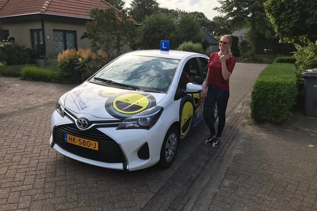 Rijschool Happy Wheels - Emmen
