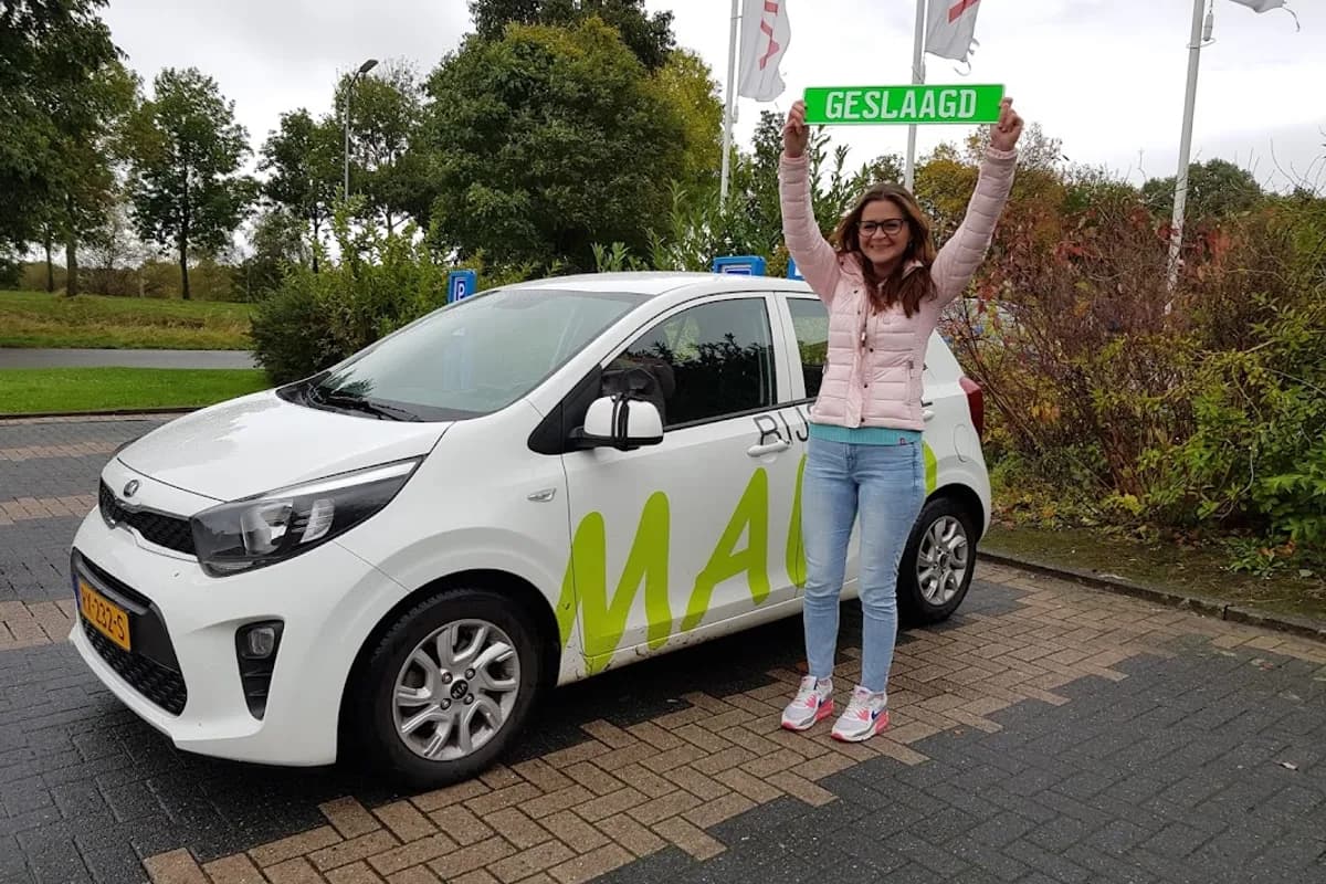 Rijschool Maud - Hoogezand