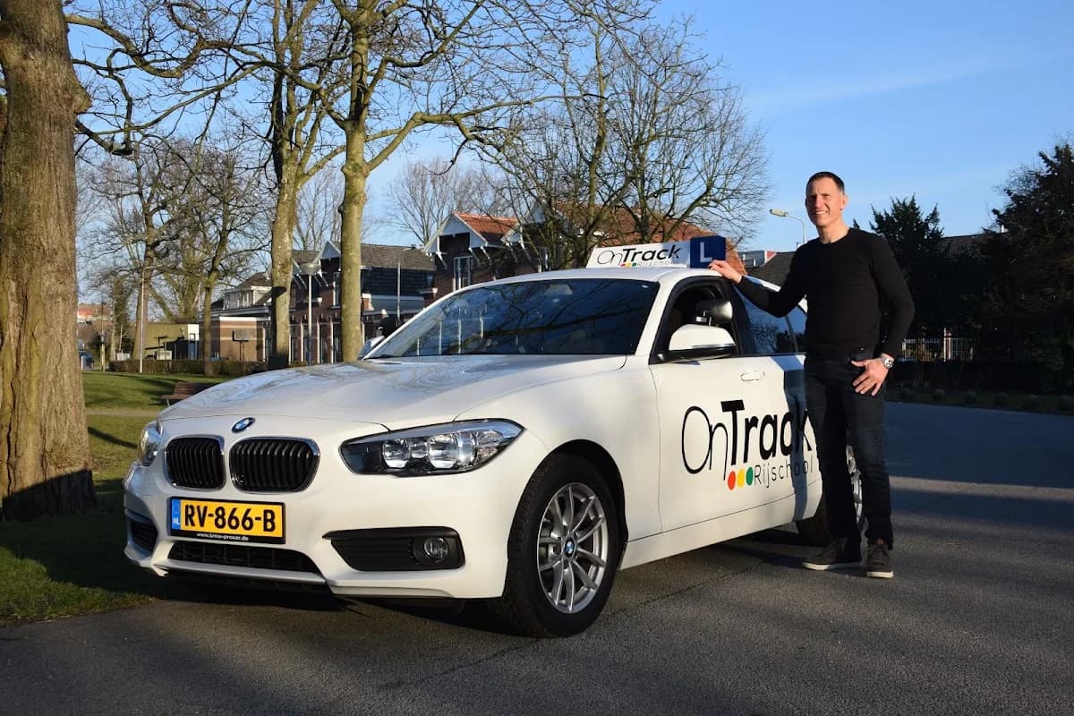 Rijschool On Track - Delft