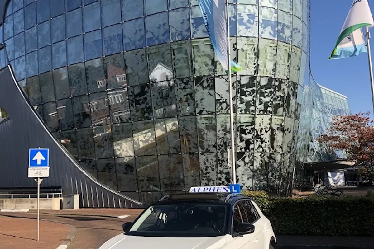 Rijschool Pien - Alphen aan den Rijn