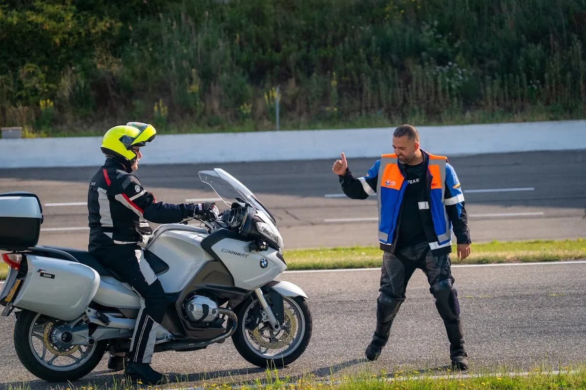 Rijschool Rebin - Tiel
