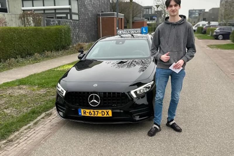 Rijschool Rijwijs