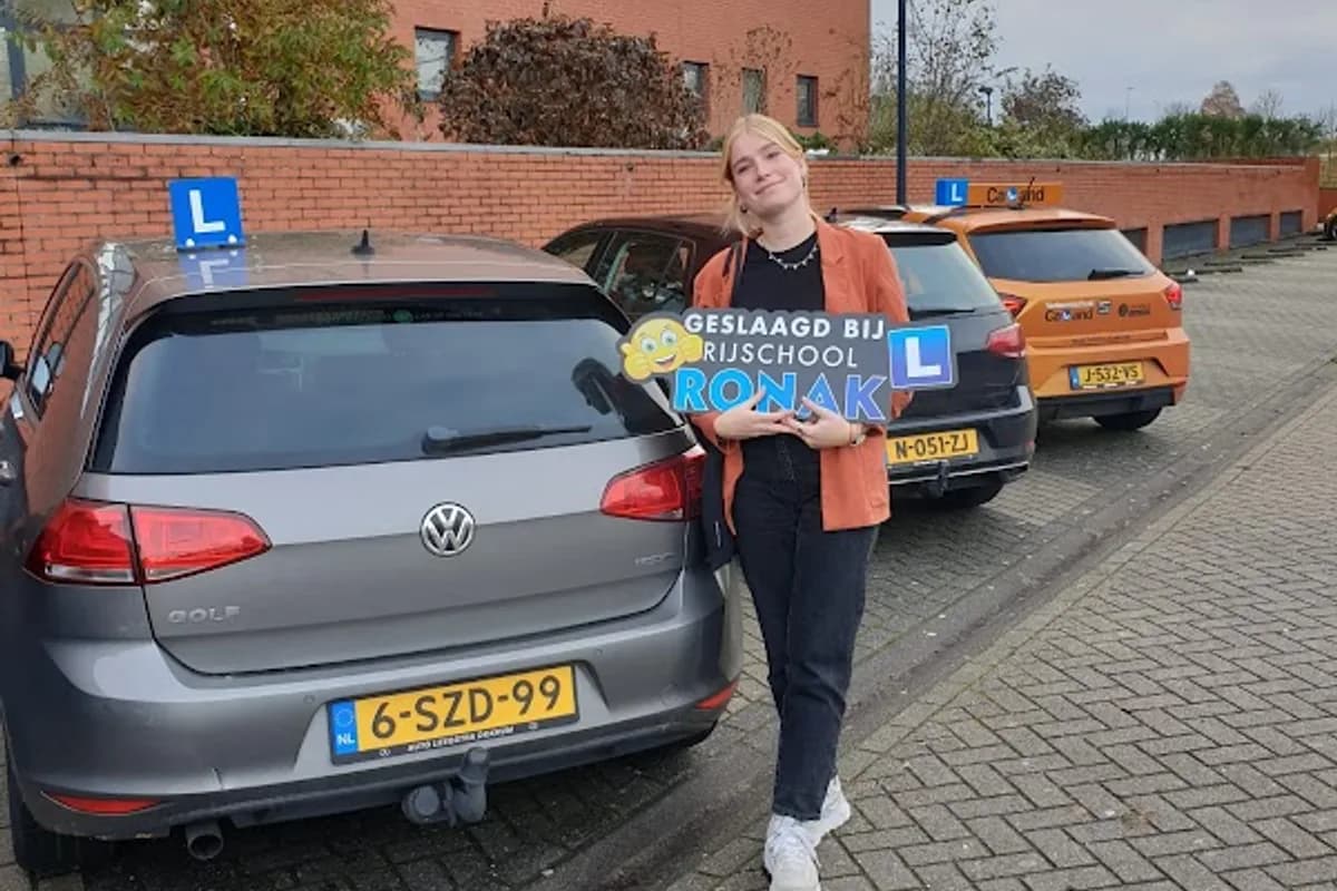 Rijschool Ronak - Amsterdam