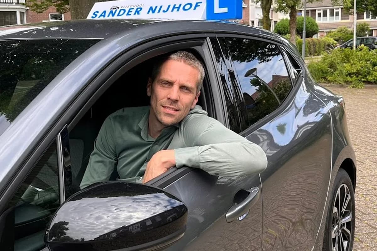 Rijschool Sander Nijhof - Leeuwarden