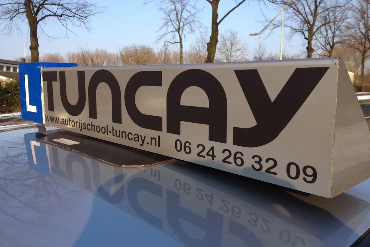 Rijschool Tuncay Amsterdam