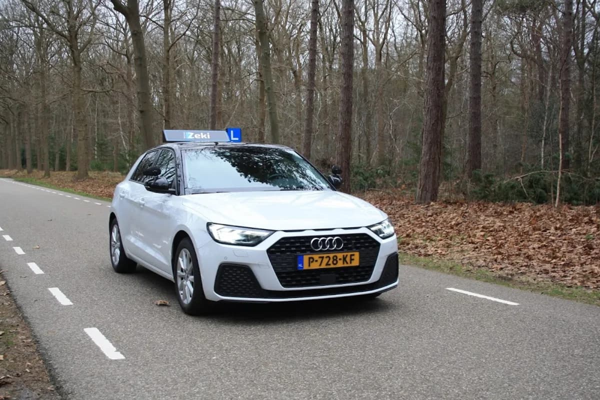 Rijschool Zeki - Bergen op Zoom