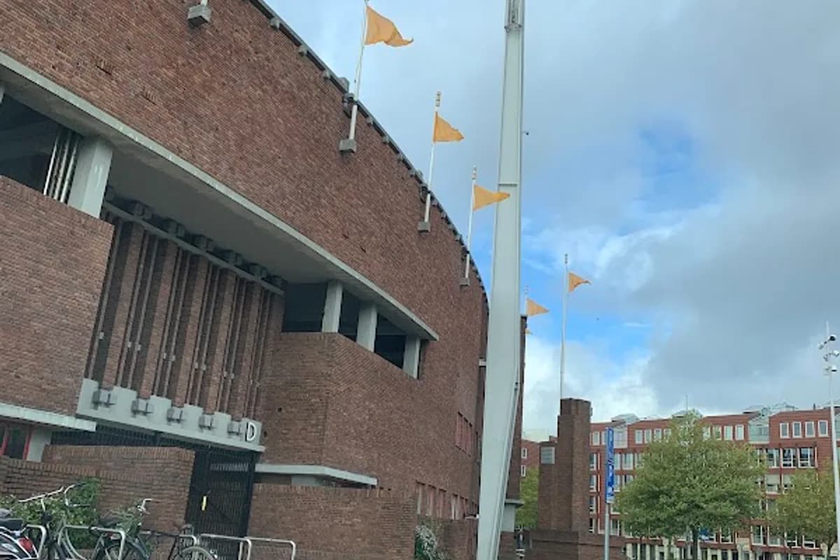 Selma Rijschool Melek - Amsterdam