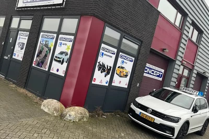 Verkeersschool Concept | Auto • Motor • Scooter • Aanhangwagen