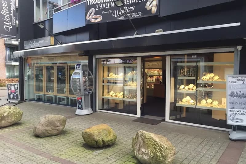 Wolters rijopleiding - Emmen